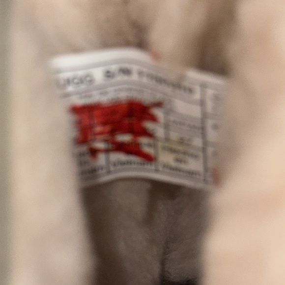 UGG BUTTE LOGO BOOT - Picture 5 of 5